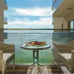 Del Mar Mamaia-Vega Studio