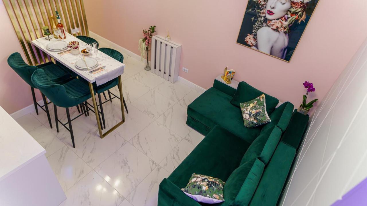 Del Mar Mamaia-vega Studio Apartment